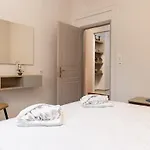 Strat's Loft