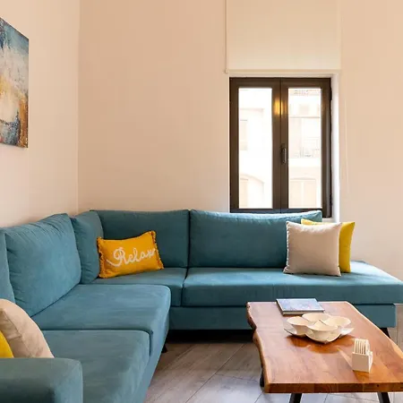 Daire Strat's Loft Hanya