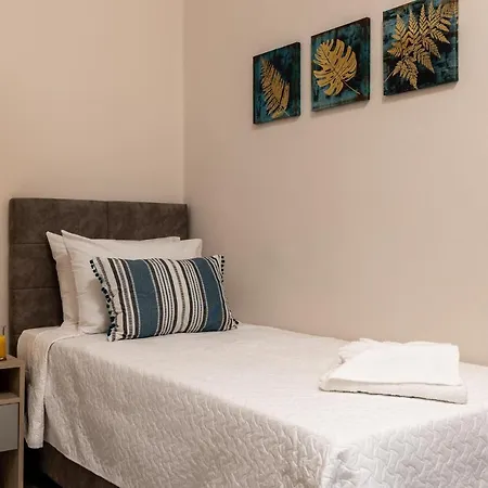 Strat's Loft Chania (Crete)